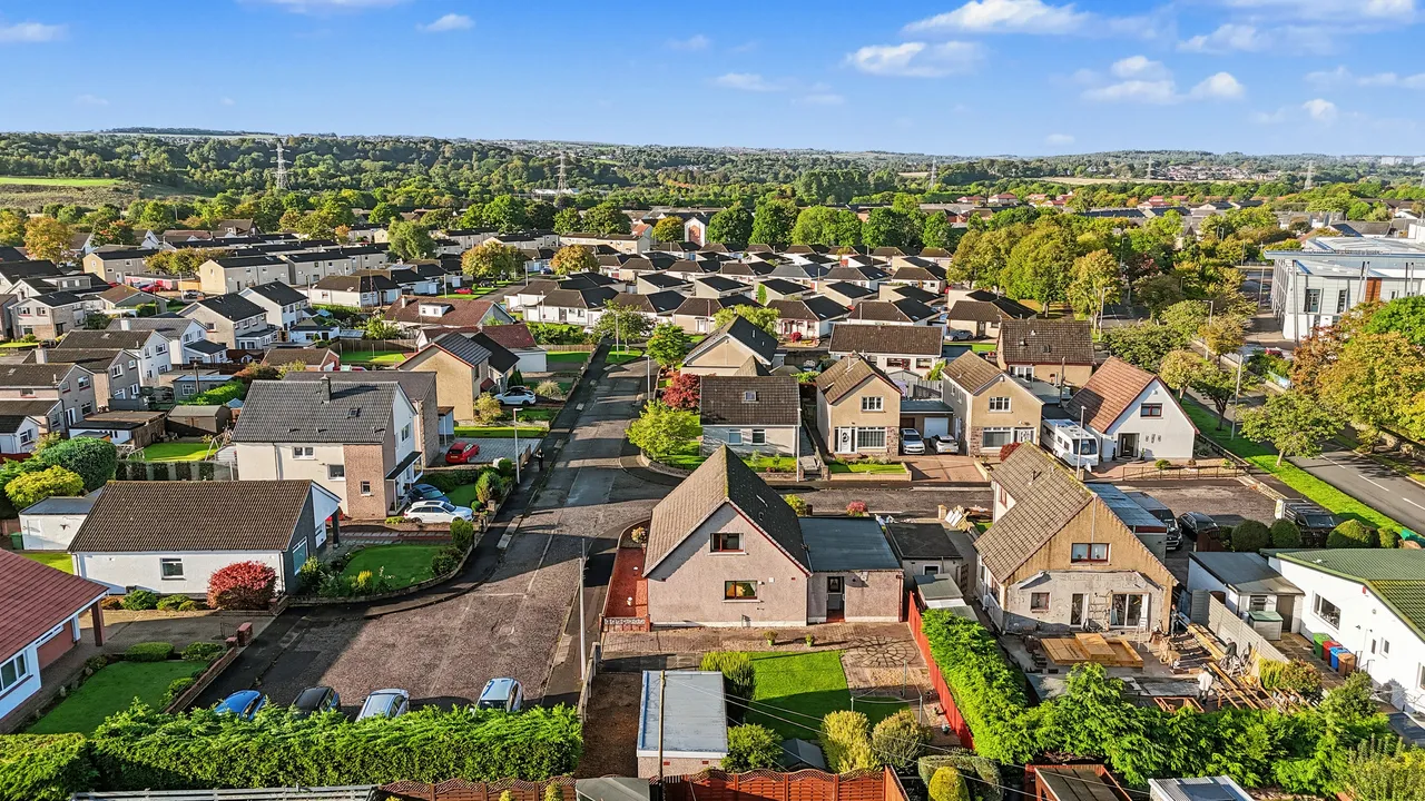 Cheviot Place, Grangemouth, FK3, photo 37