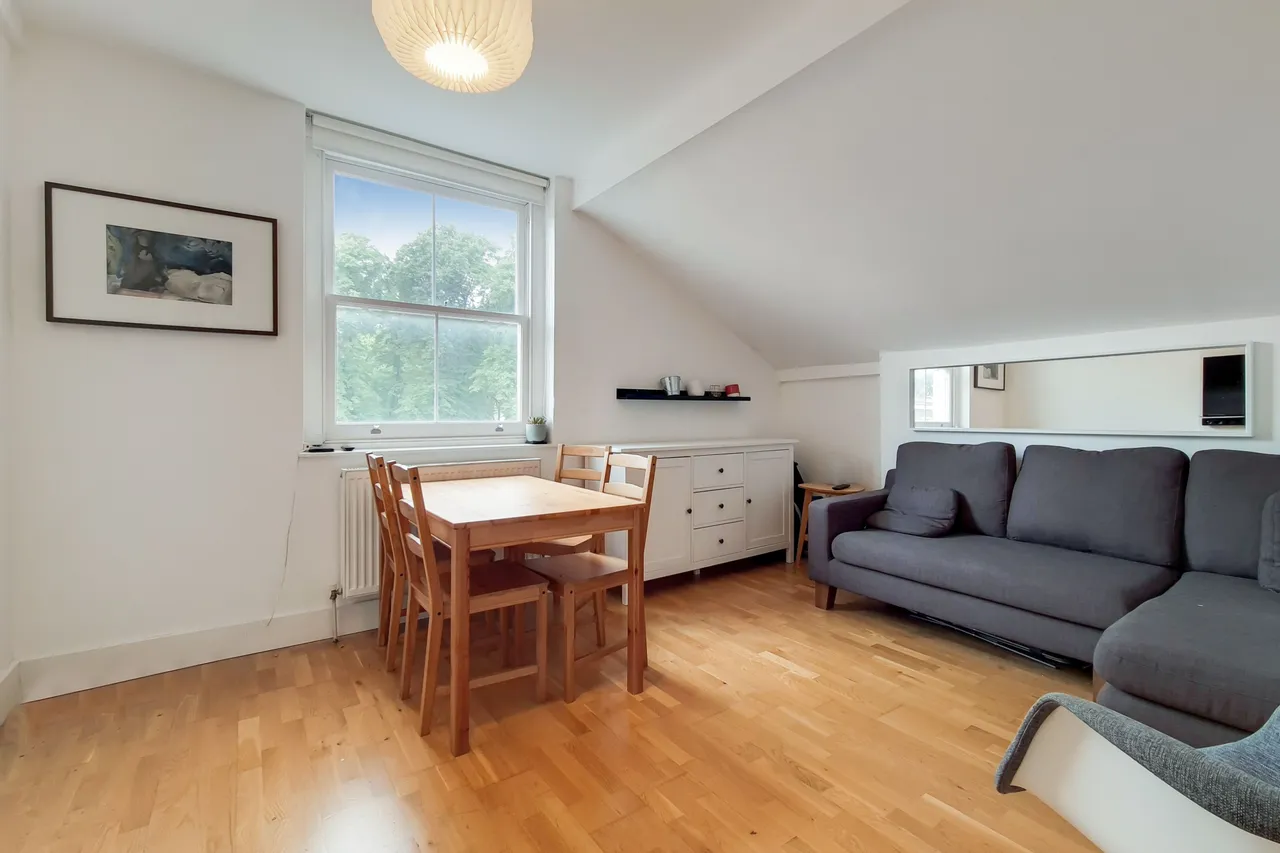 Flat 6, 60-62, Holloway Road, London, photo 4