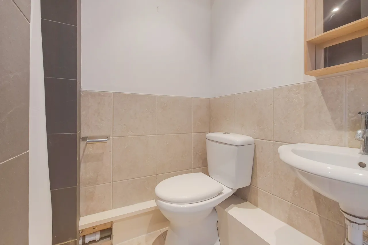 Flat 6, 60-62, Holloway Road, London, photo 10