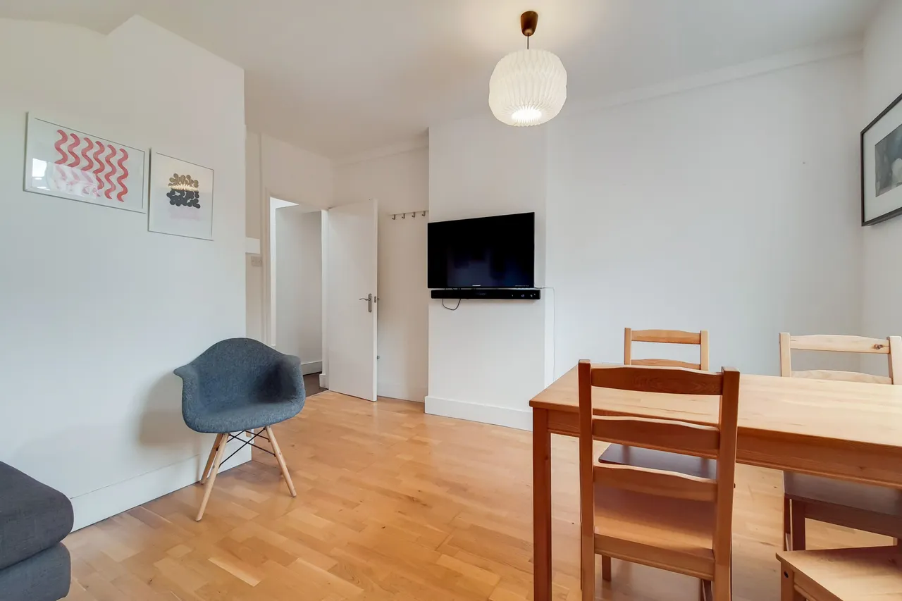 Flat 6, 60-62, Holloway Road, London, photo 6