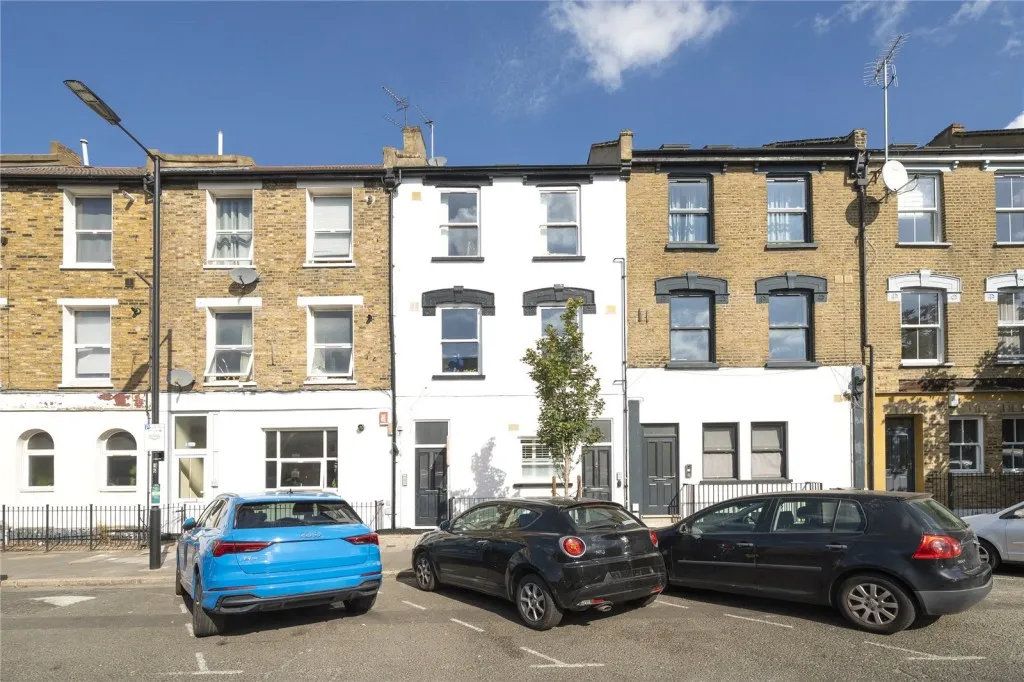 2 bed property for sale, Median Road, E5