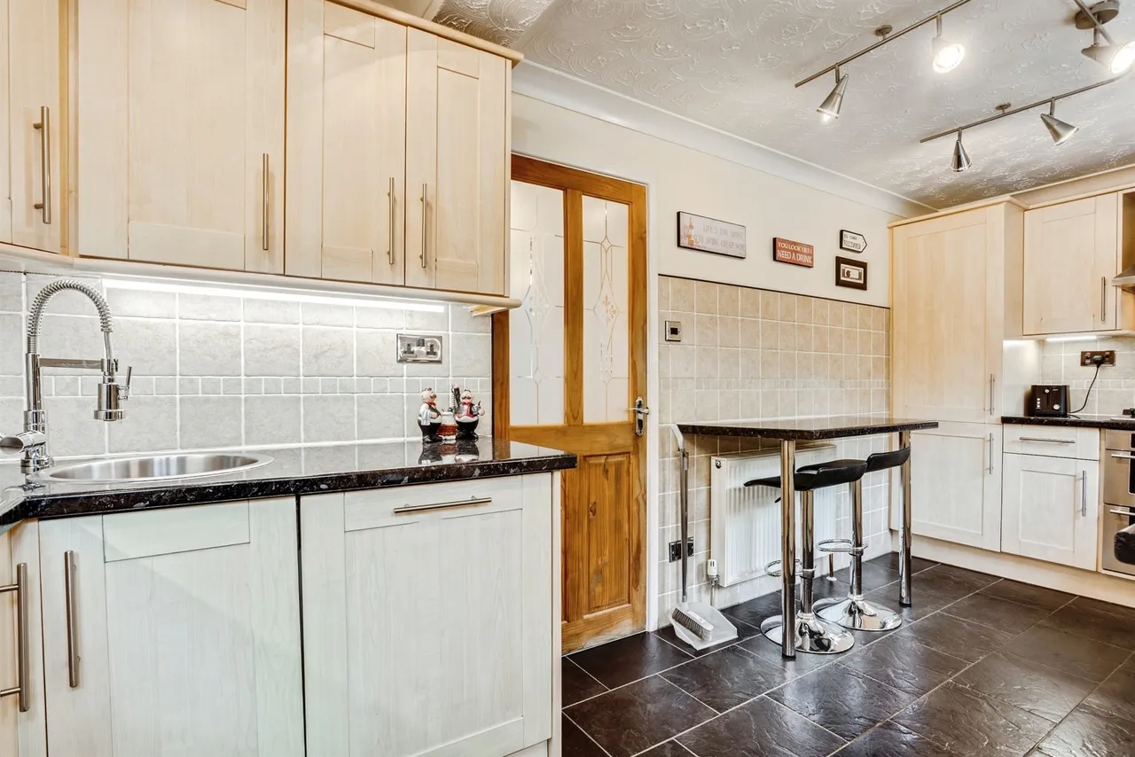 Meadowcroft Road, Outwood, WAKEFIELD, photo 9