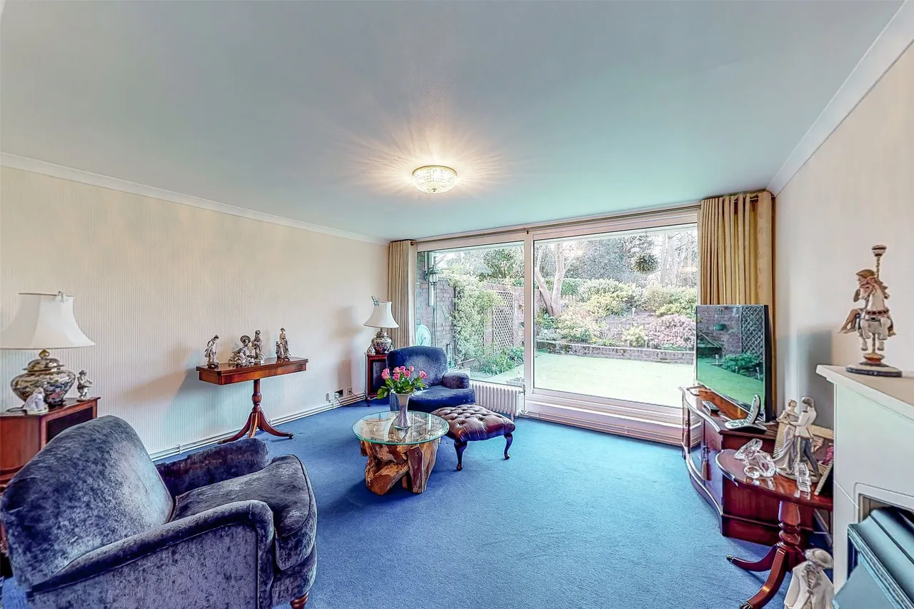 Bancroft Court, Reigate, RH2, photo 15