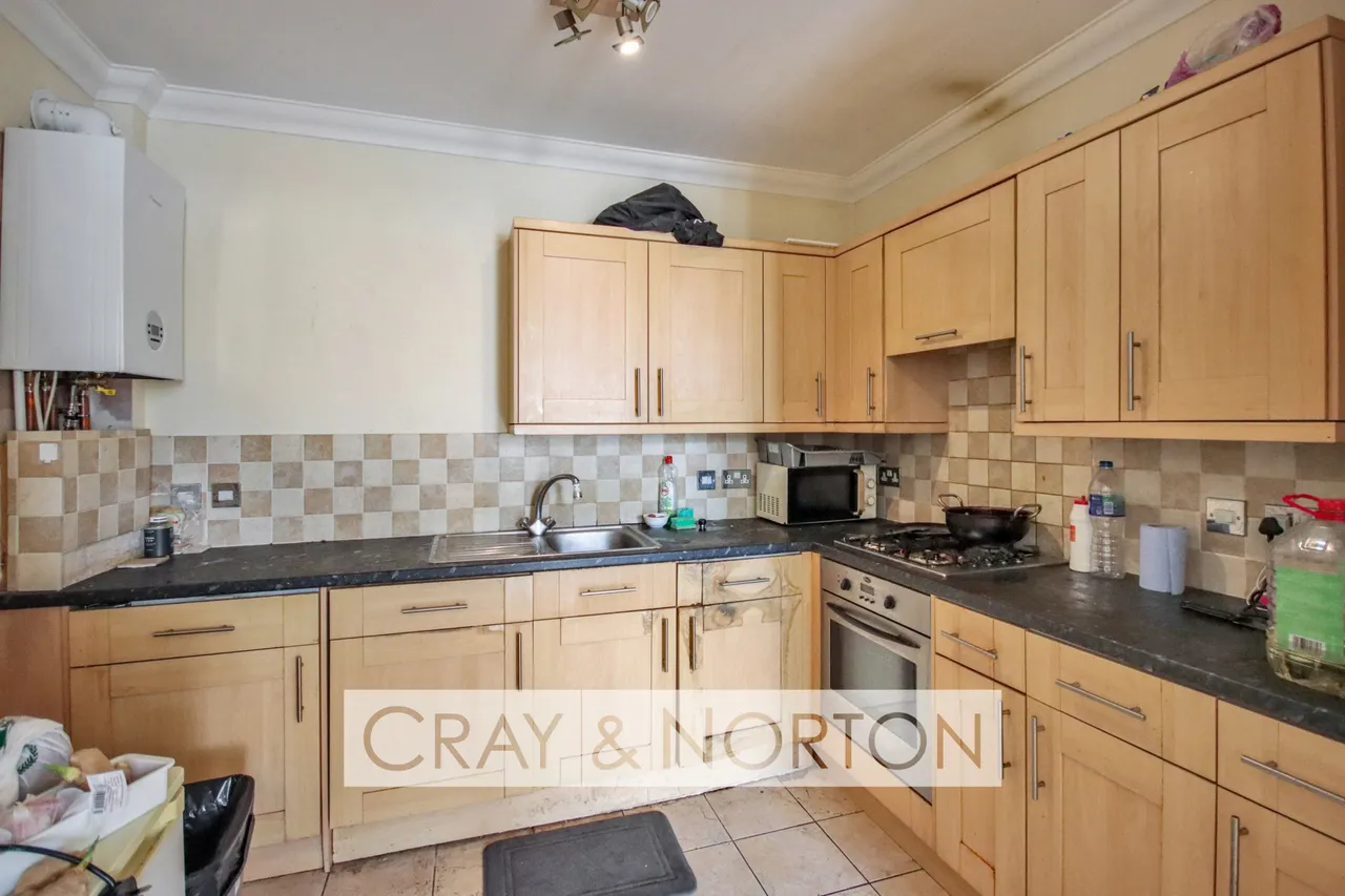 Chatsworth Road, East Croydon, CR0 1HB, photo 4