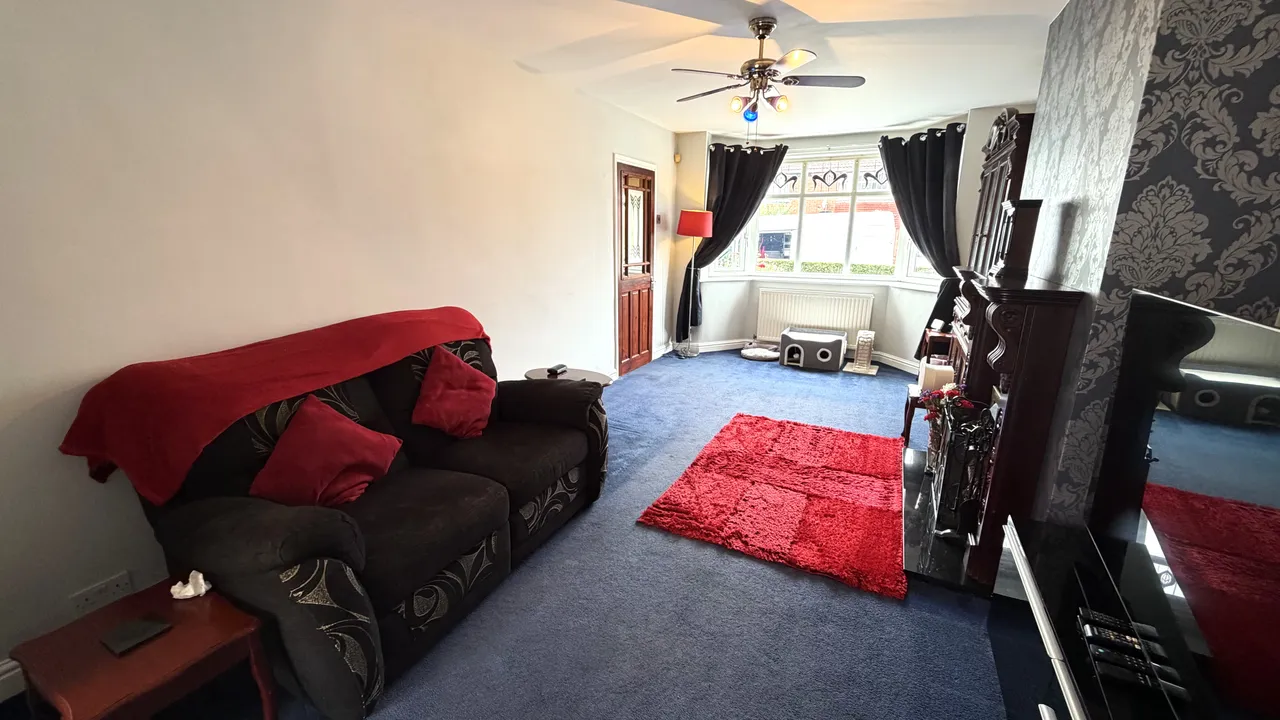 Kirkham Avenue, Gorton, M18, photo 12