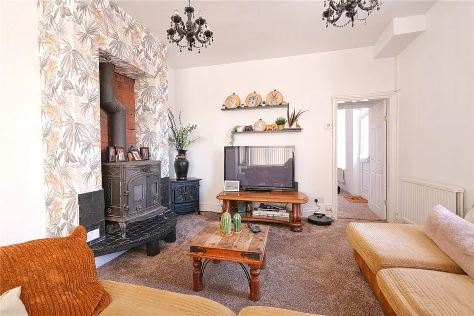 Hyde Road, Denton, Greater Manchester, M34, photo 2