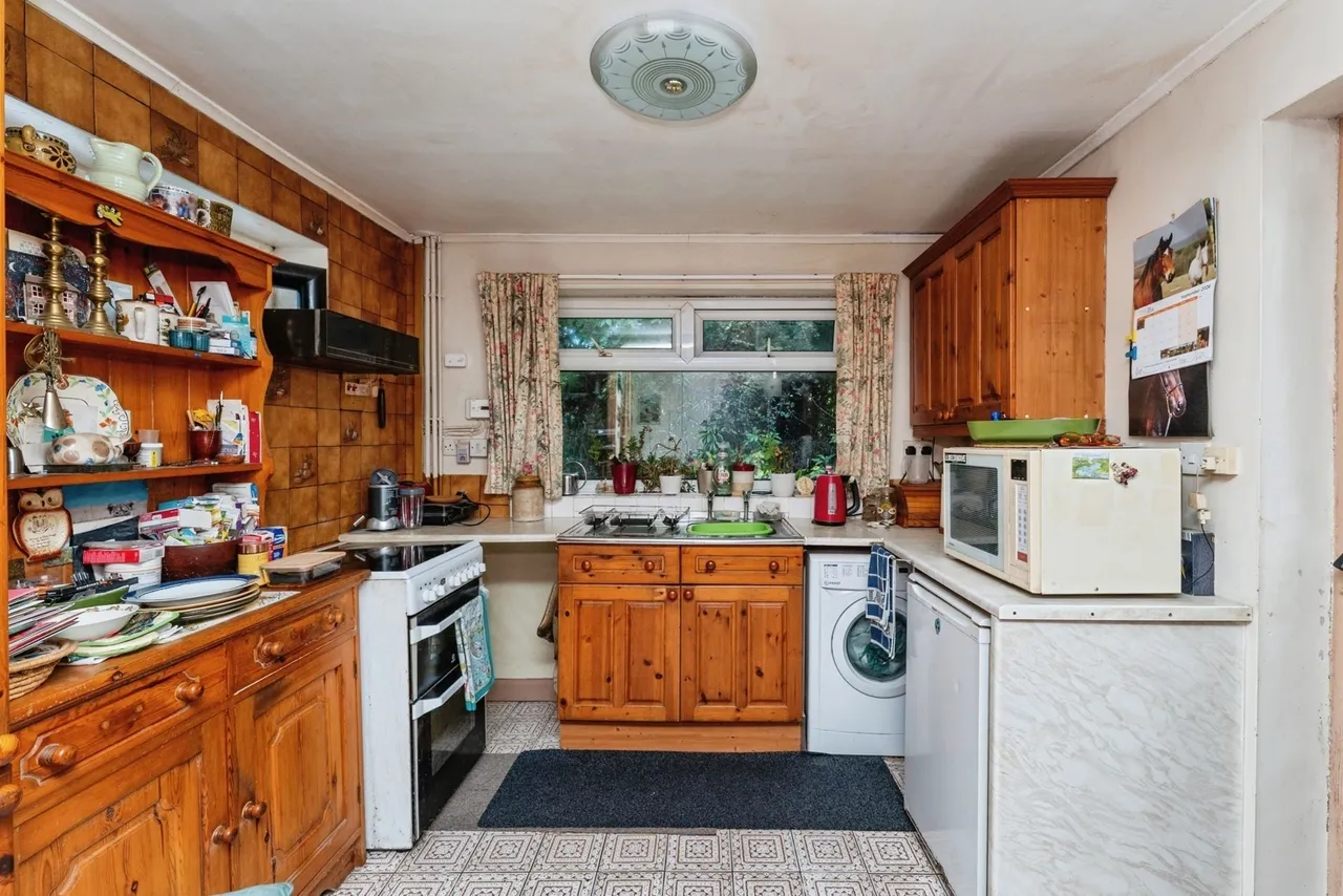 Bendee Road, Little Neston, CH64, photo 10