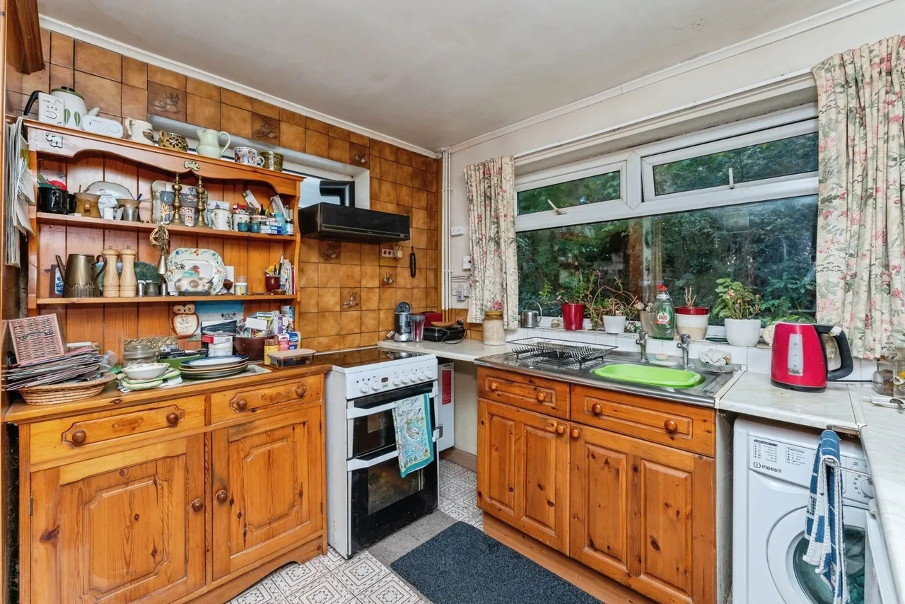 Bendee Road, Little Neston, CH64, photo 9