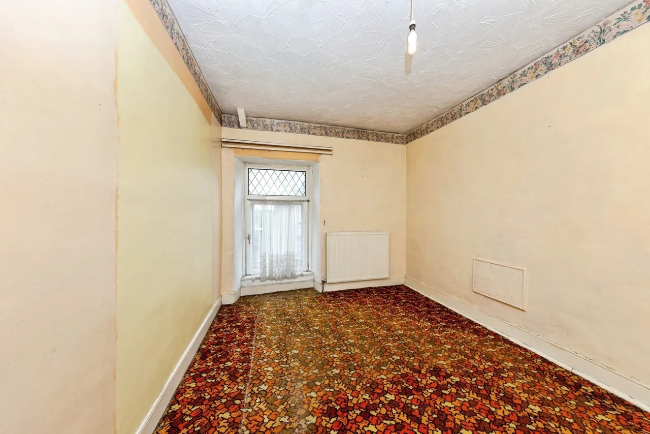 Llandafen Road, Llanelli, SA14, photo 14