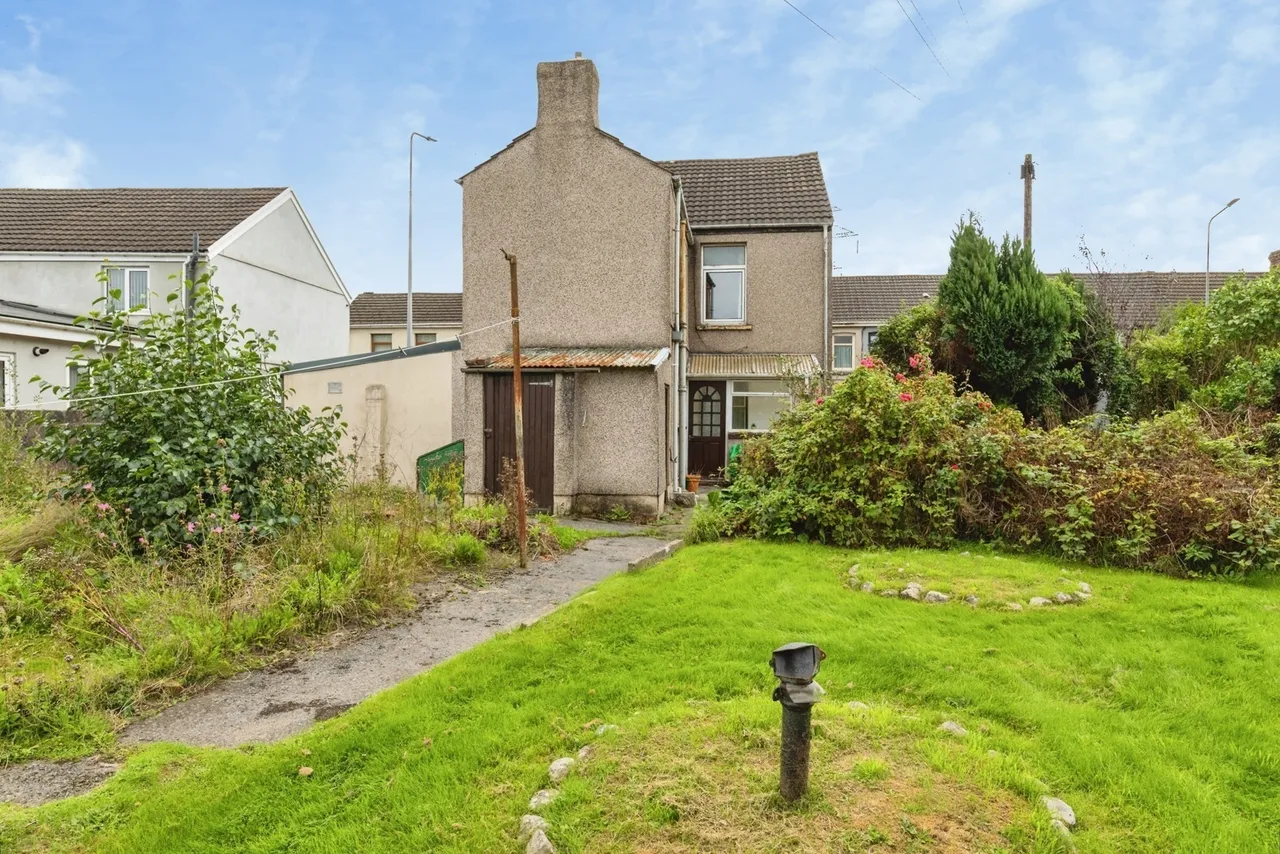 Llandafen Road, Llanelli, SA14, photo 23