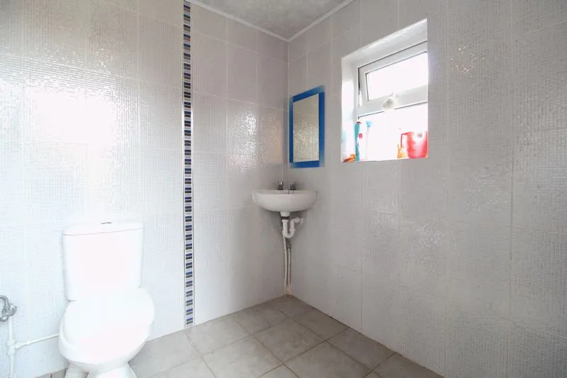Chatsworth Road, Luton LU4 8AS, photo 6