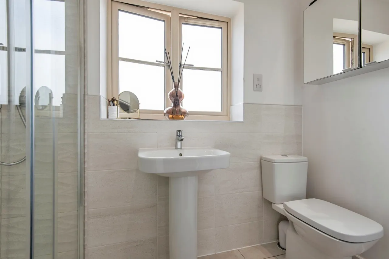 Harwood Lane, Clifton, Shefford, Bedfordshire, SG17, photo 17