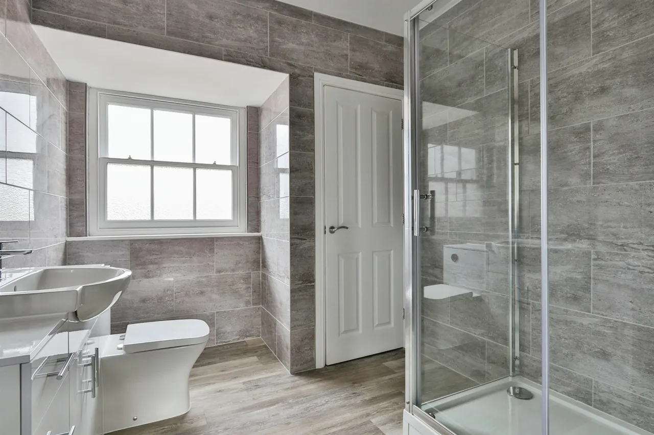 1 bed flat for sale — High Street, Poole