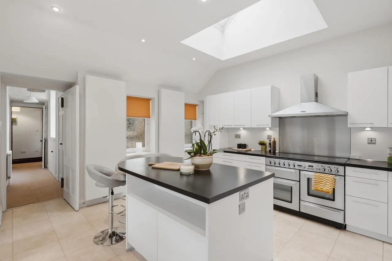 11 Kirklee Road, Kelvinside, G12 0RQ, photo 13