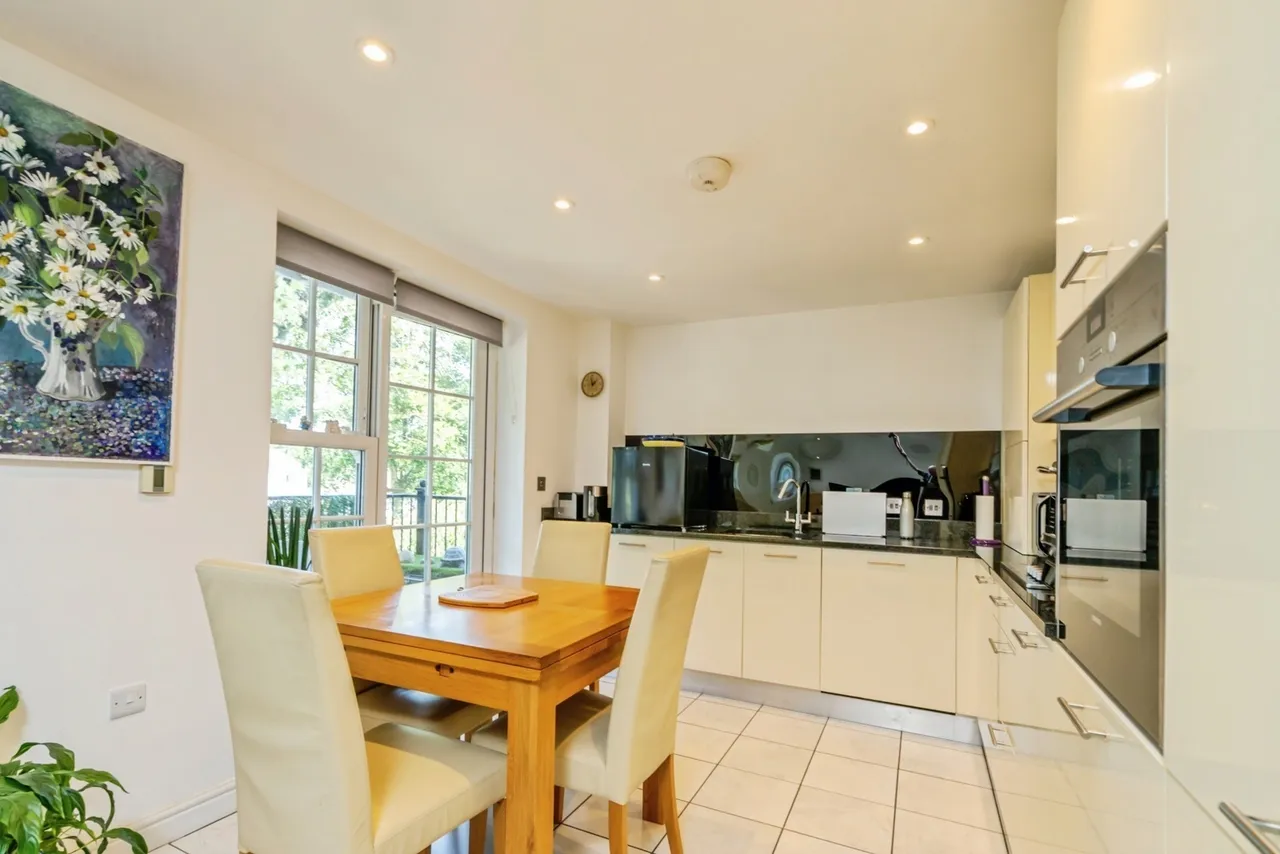 Aldwick Avenue, Bognor Regis, PO21, photo 5