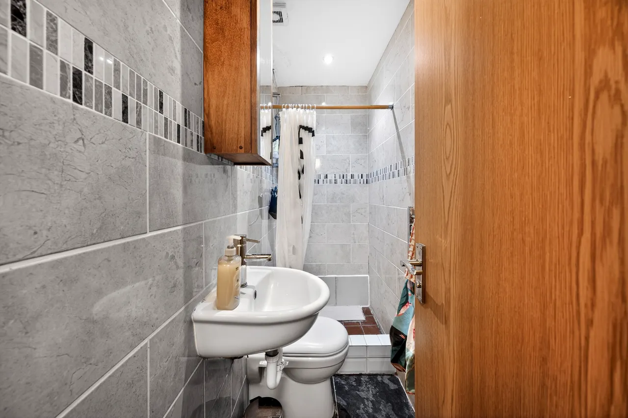 Stuart Road, London, NW6, photo 18