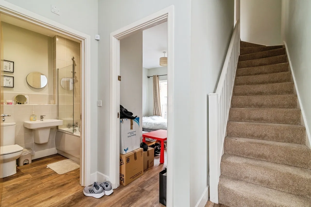 Trent Lane, Nottingham, NG2, photo 12