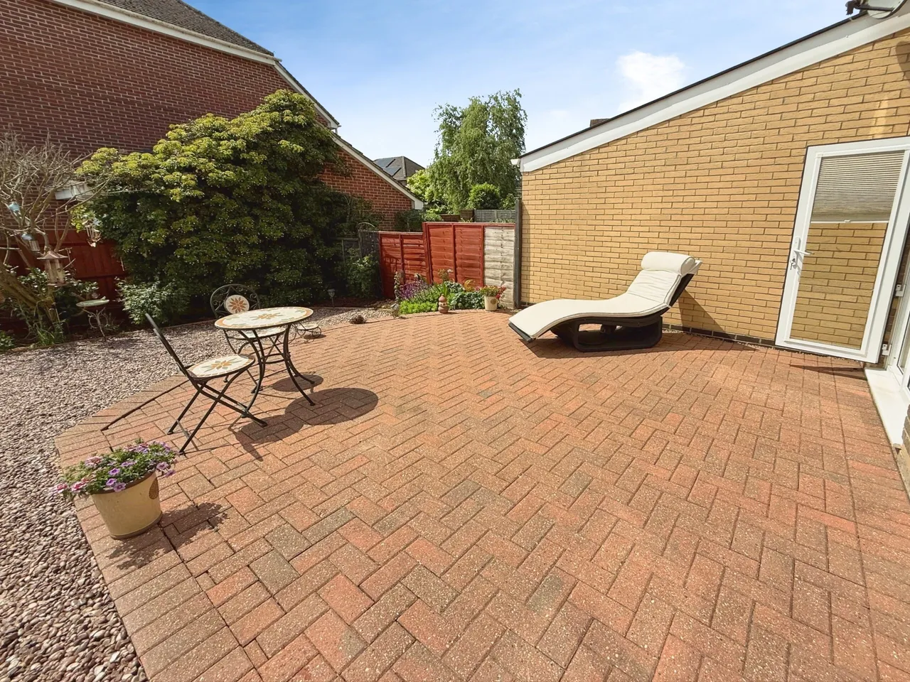 Wiltshire Crescent, Basingstoke, Basingstoke, RG22 5FD, photo 15