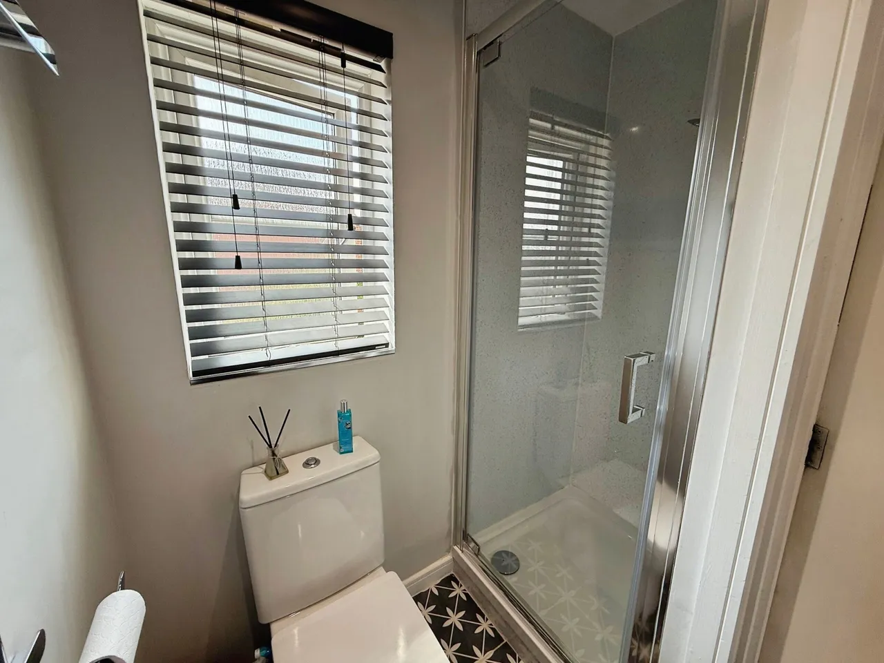 Wiltshire Crescent, Basingstoke, Basingstoke, RG22 5FD, photo 11