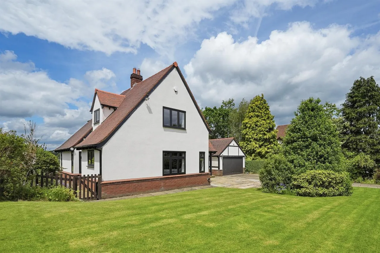 Bullocks Lane, Sutton, photo 25