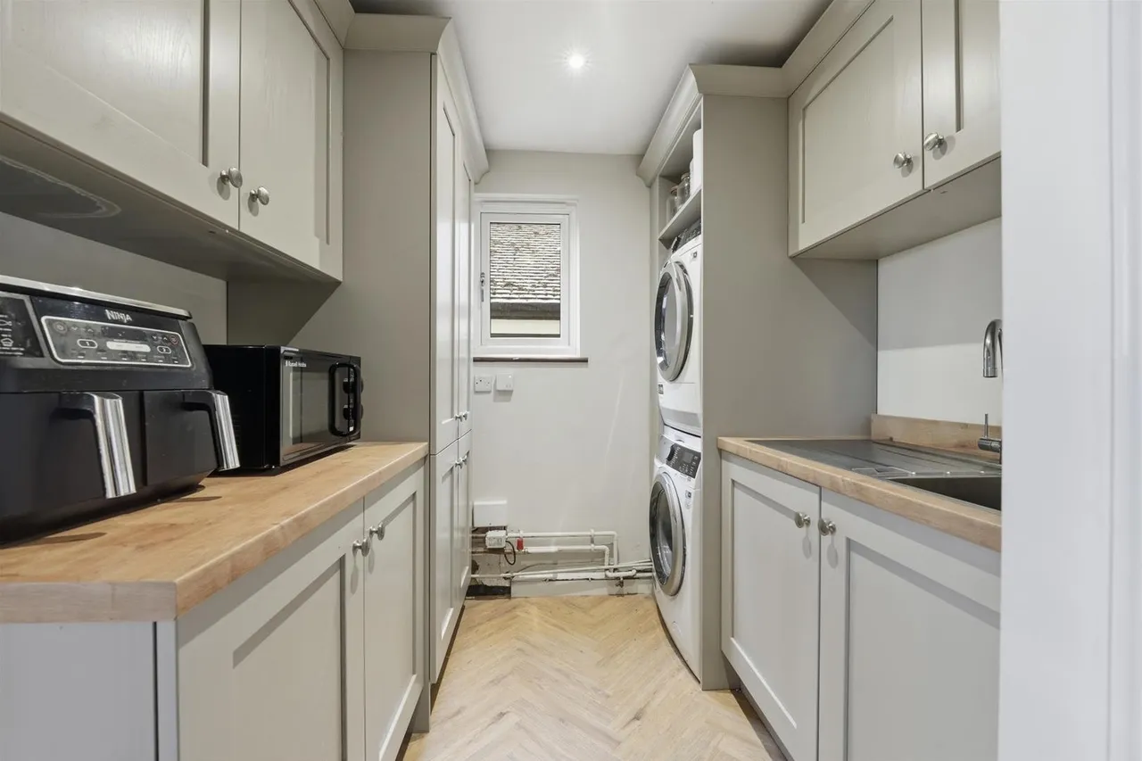 Bullocks Lane, Sutton, photo 14