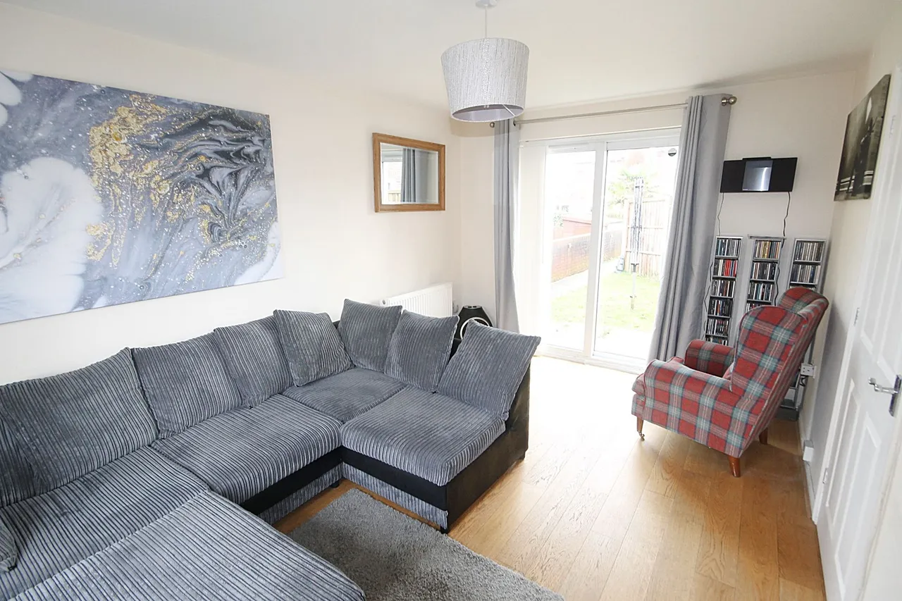 West Bank Street, Widnes, WA8, photo 5
