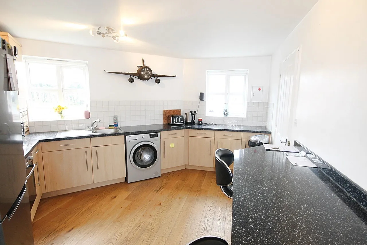 West Bank Street, Widnes, WA8, photo 2
