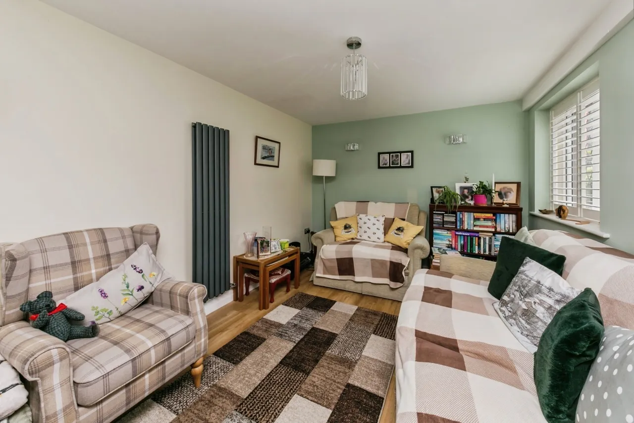 Roan Court, Macclesfield, Cheshire, SK11, photo 3