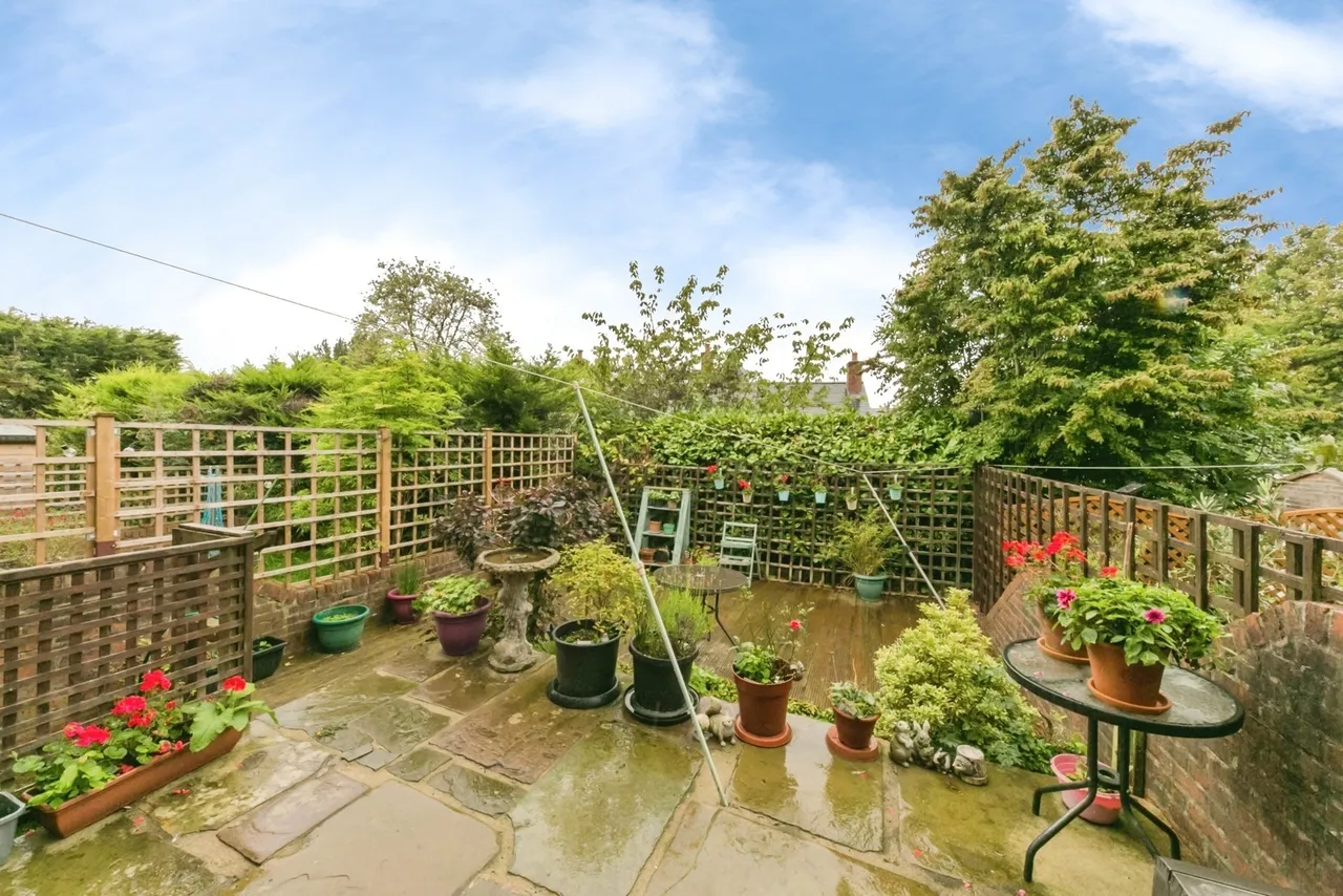 Roan Court, Macclesfield, Cheshire, SK11, photo 6