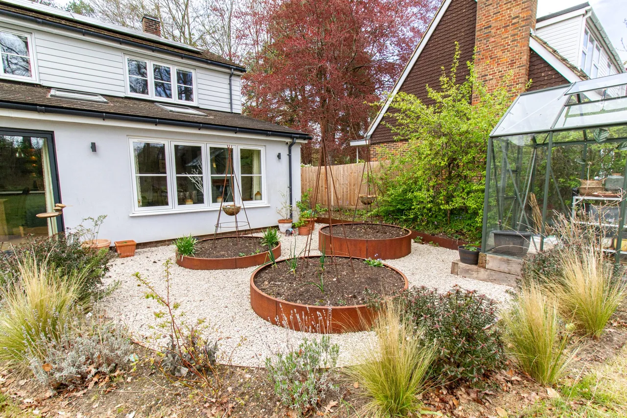Tavistock Road, Fleet, GU51 4EH, photo 36
