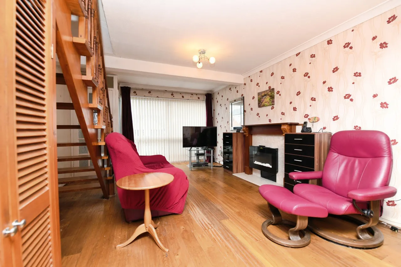 London Road, Wickford, SS12, photo 5