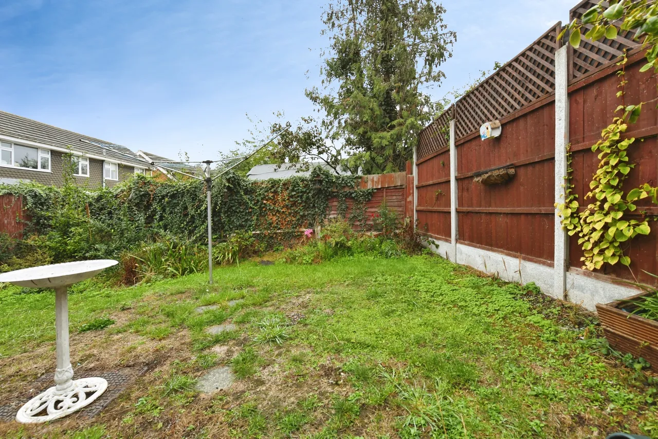 London Road, Wickford, SS12, photo 14