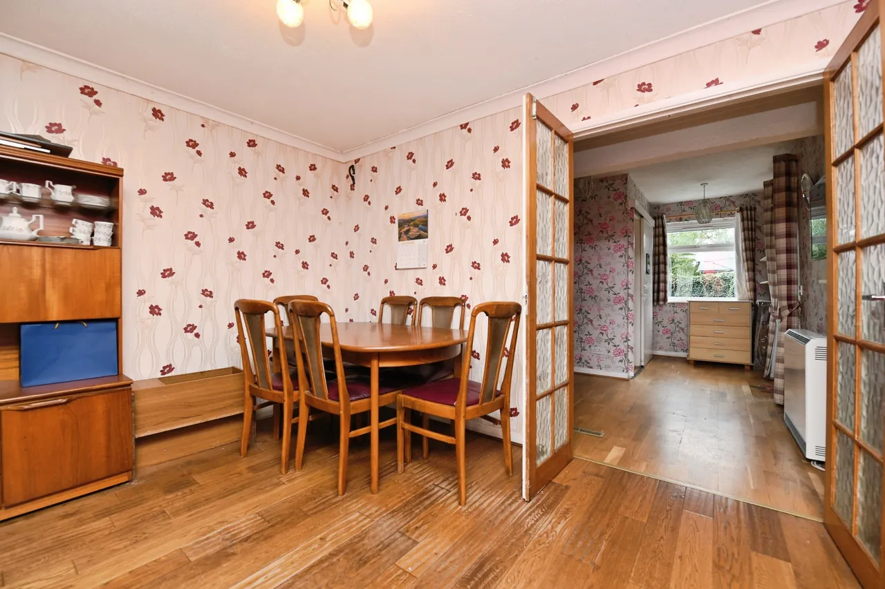 London Road, Wickford, SS12, photo 4