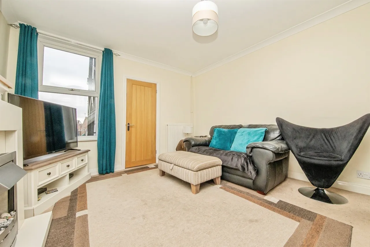 Harwich Road, COLCHESTER, photo 6