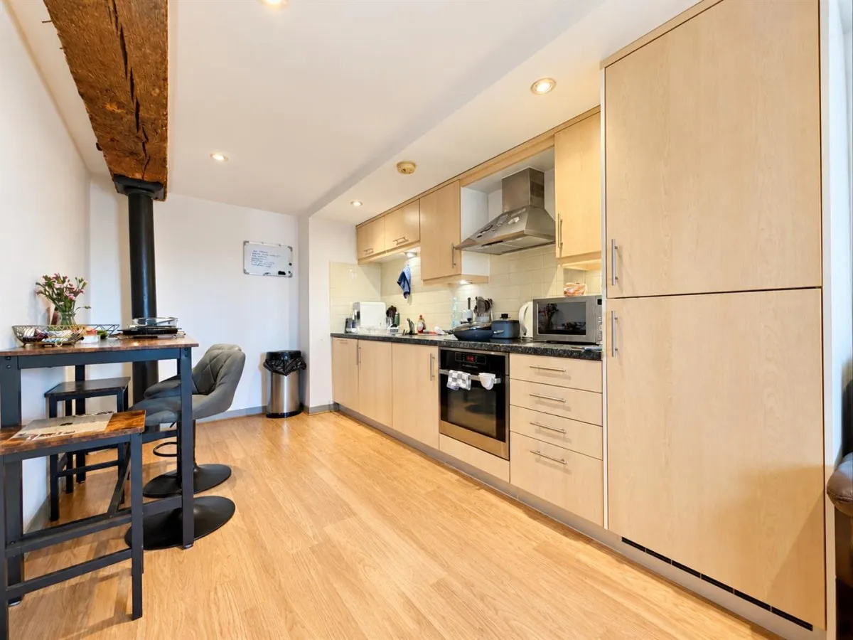 Biddle & Shipton, The Docks, GL1, photo 4