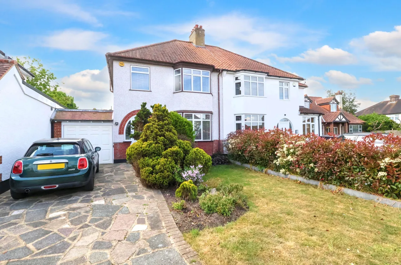 3 bed house for sale — Devonshire Way, Croydon, Croydon, CR0 8BR