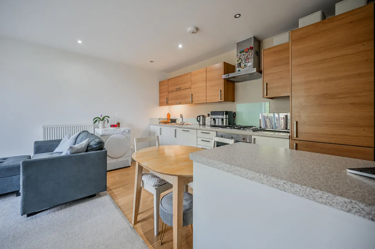 32 Thomas Jacomb Place, London, photo 4