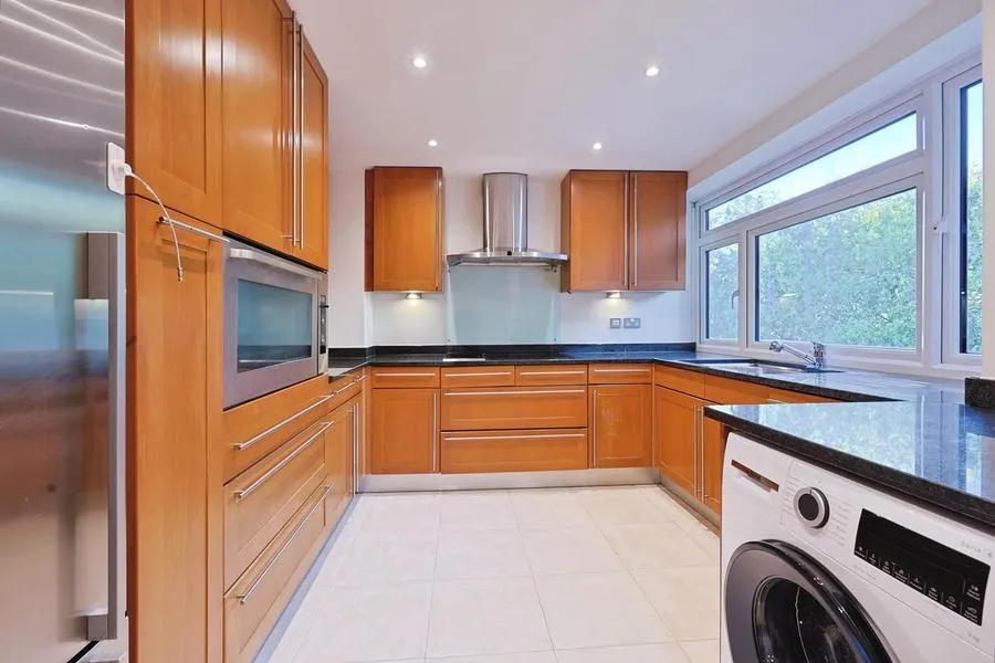 Avenue Road, London, NW8, photo 4