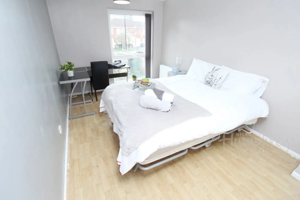 Viewings, B16, photo 8