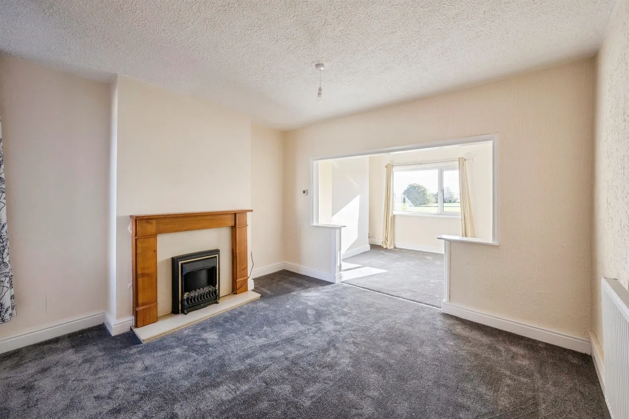 Victoria Street, Maltby, S66, photo 2