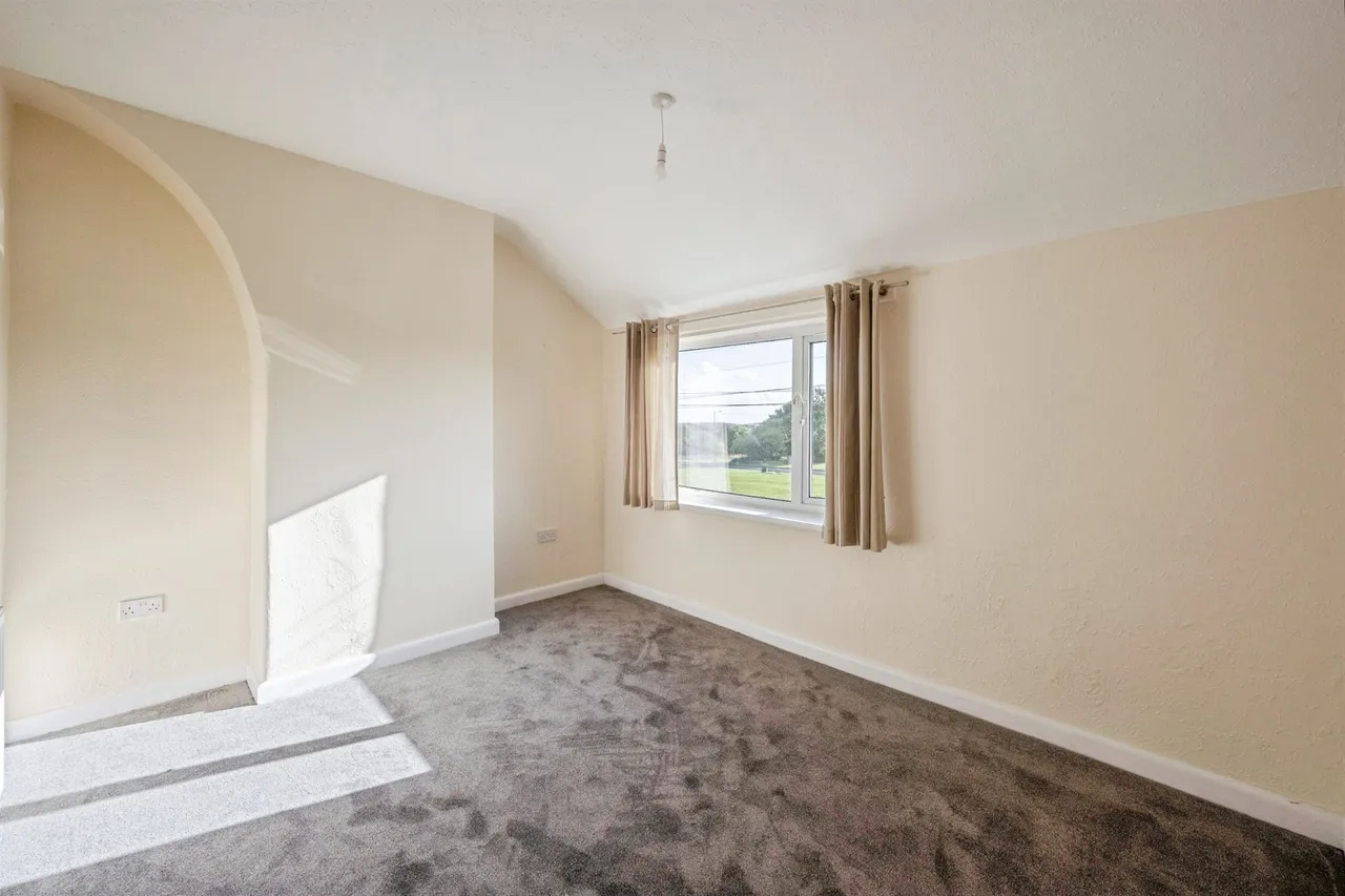 Victoria Street, Maltby, S66, photo 10