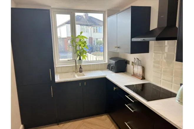 The Crescent, Bredbury, photo 6