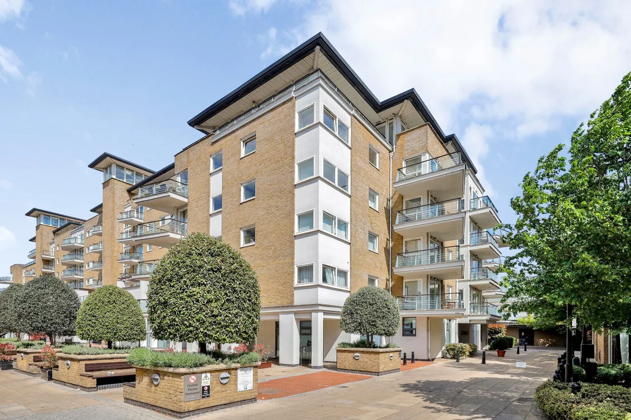 Smugglers Way, London, SW18, photo 14