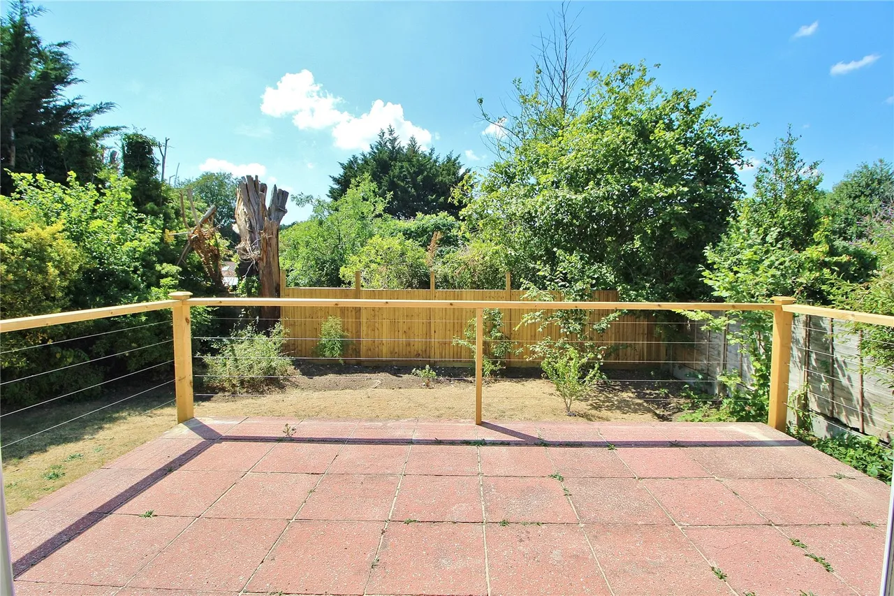 Hurston Close, Findon Valley, BN14, photo 13