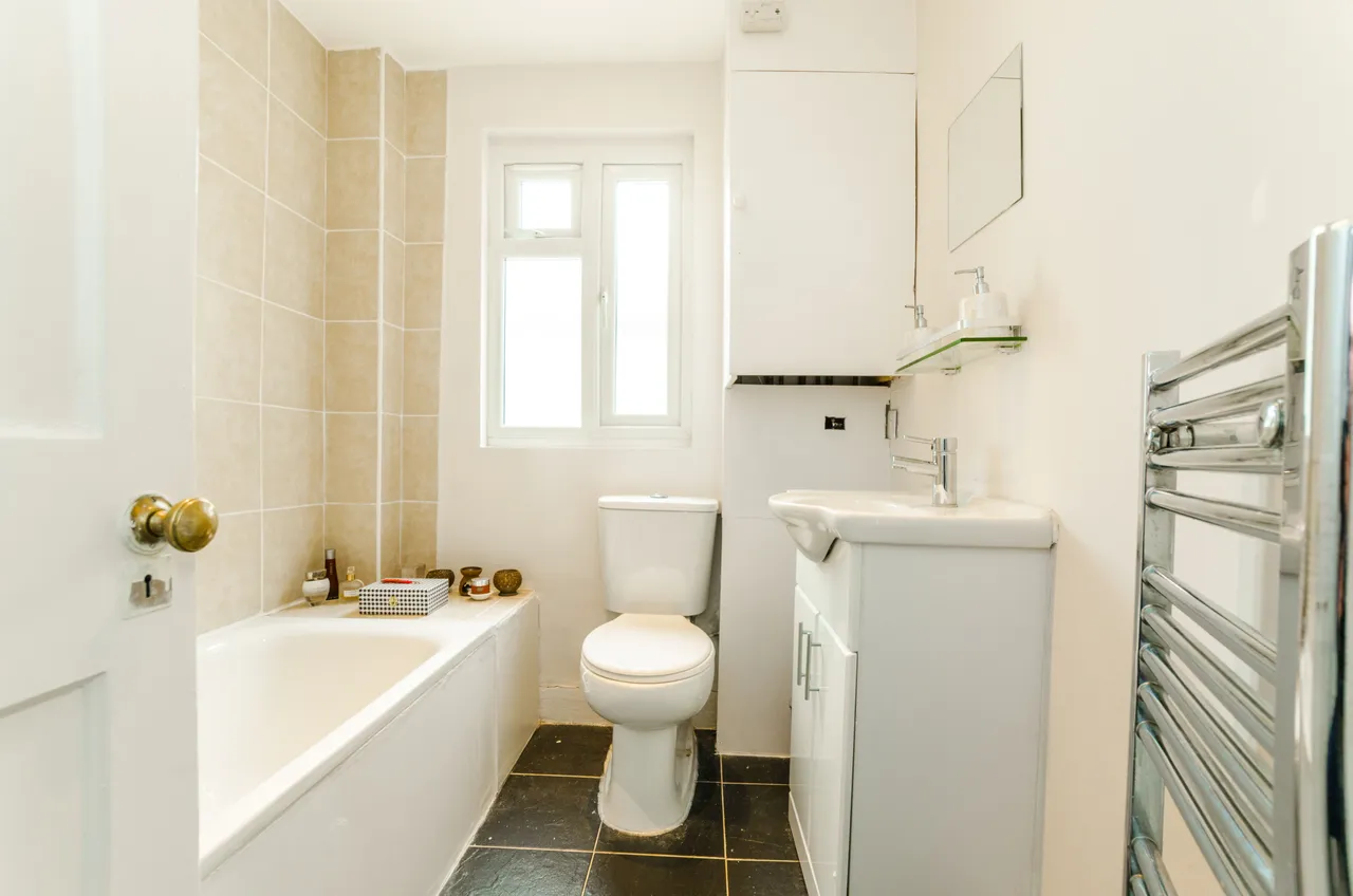 47b Huddlestone Road, London, photo 6