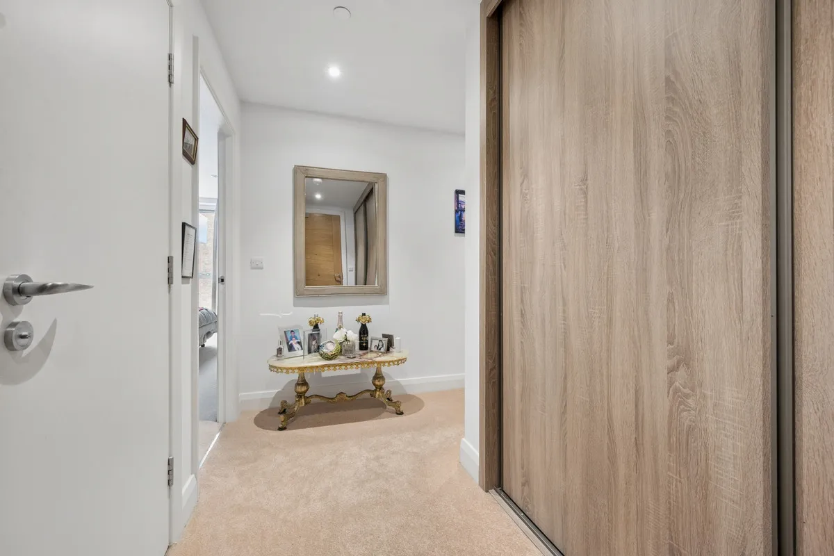 Wilmslow, SK9, photo 12