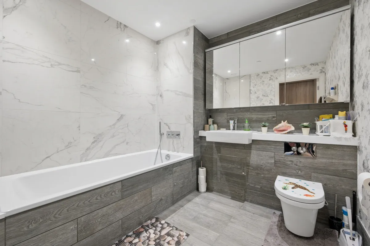 Wilmslow, SK9, photo 11
