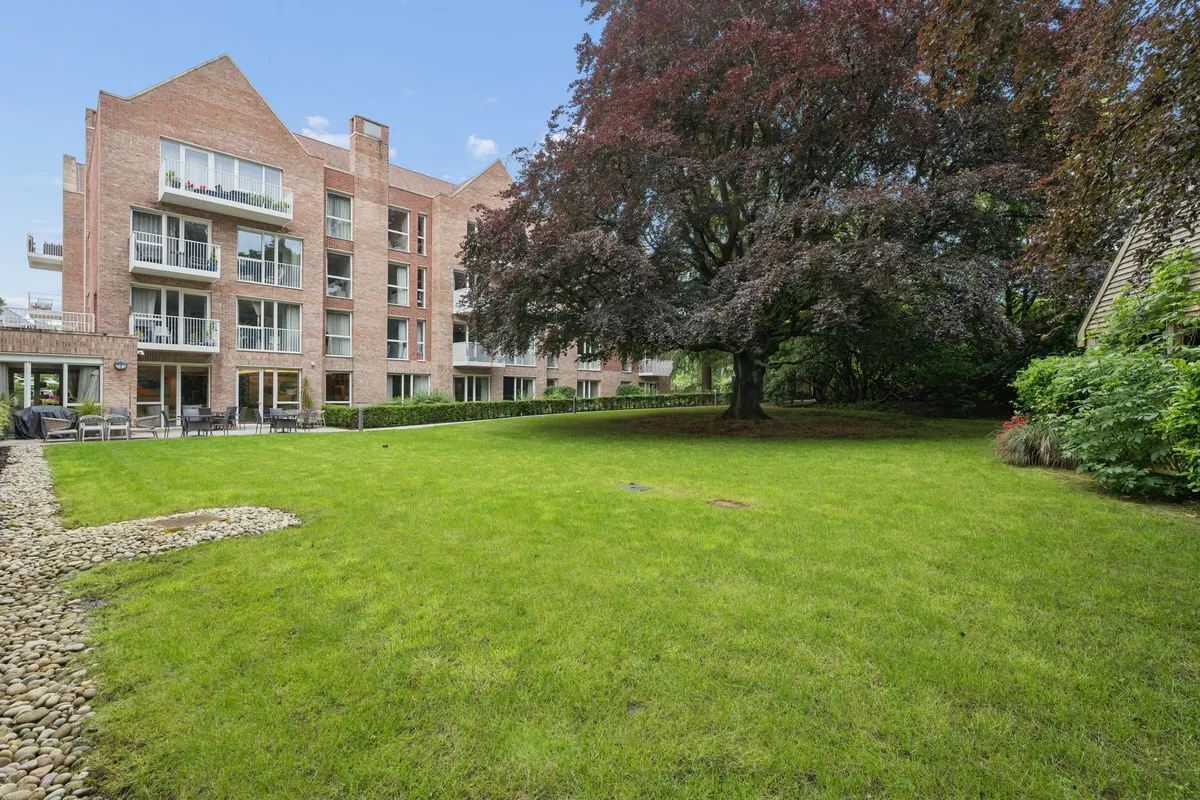 Wilmslow, SK9, photo 2