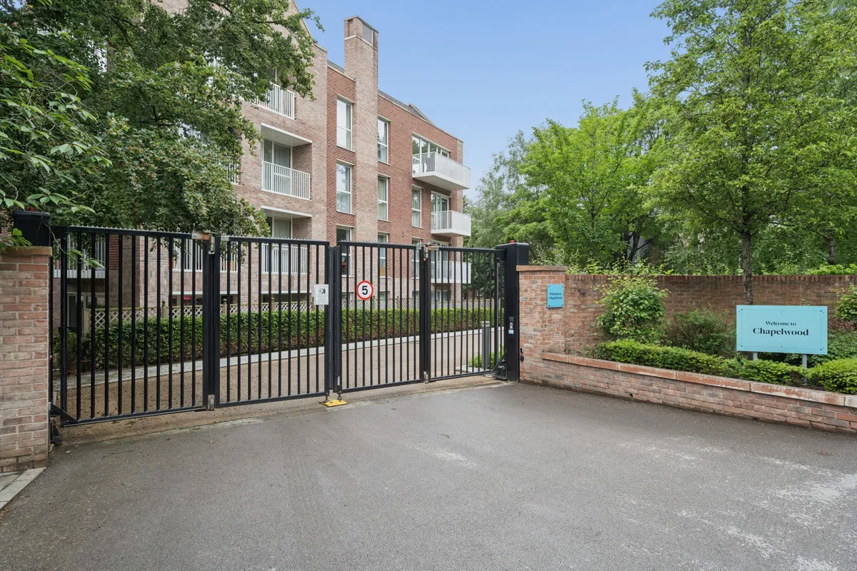 Wilmslow, SK9, photo 19