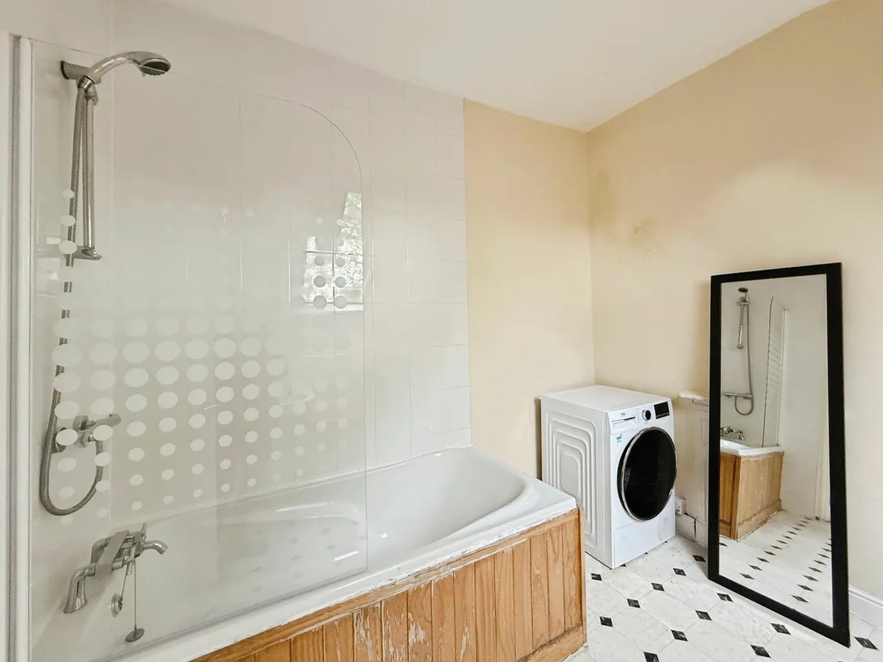 Latchmere Road, Manchester, M14, photo 13